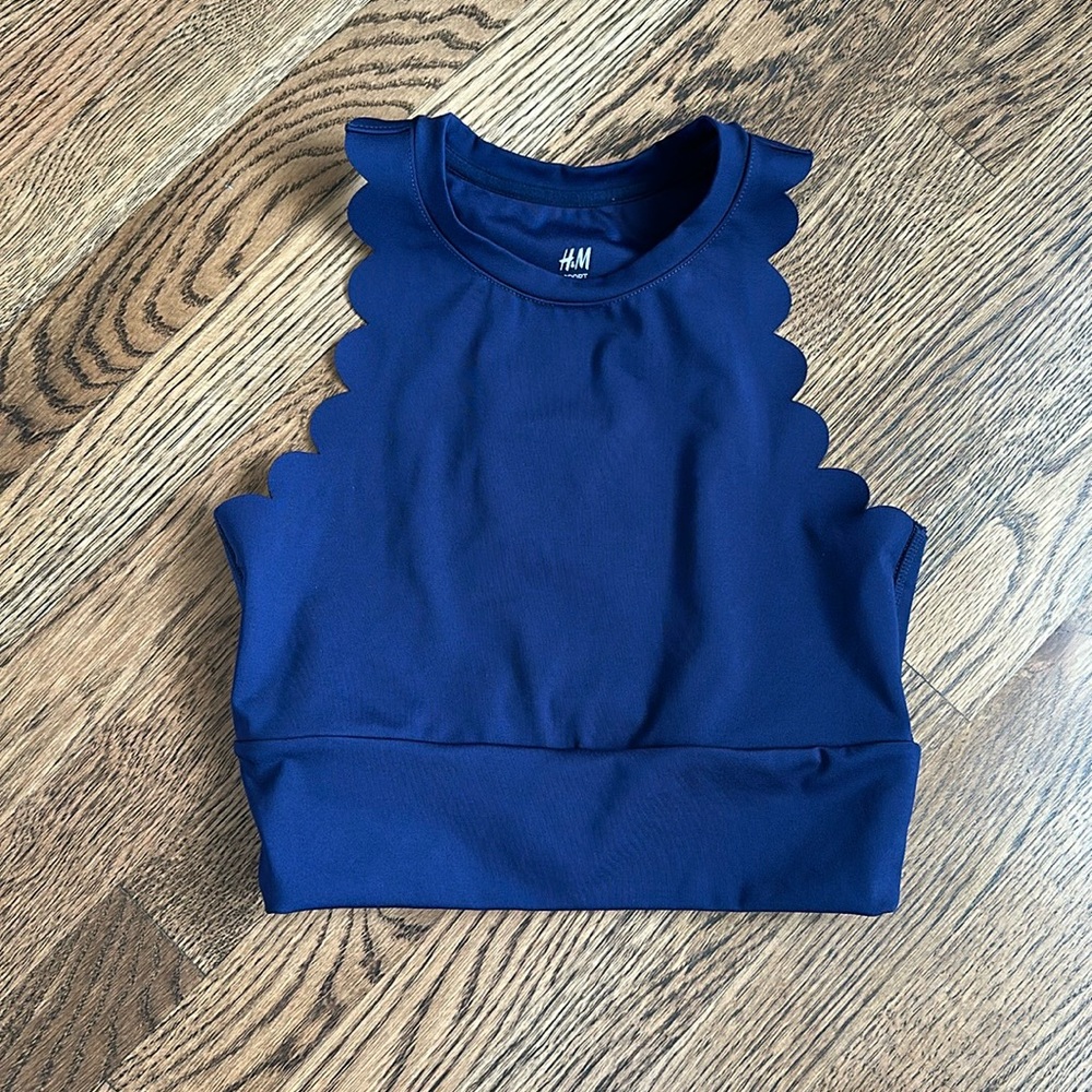 H&M Sport Scalloped Longline Sports Bra